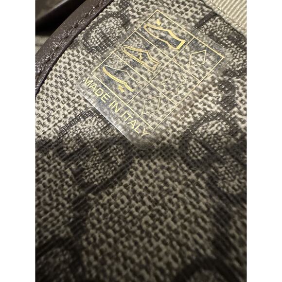 NWOT COA Gucci GG Supreme Leather Slip-on W/ Dust Bags - Picture 10 of 16